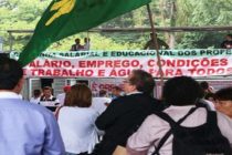 Justiça obriga Alckmin a pagar dias parados de professores em greve